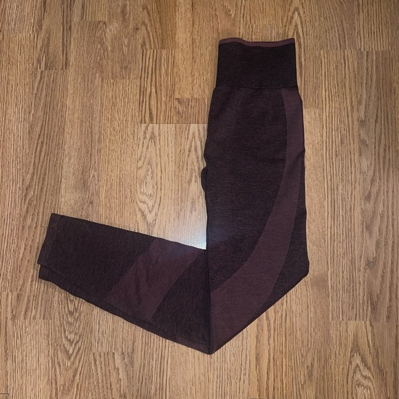 PINK Seamless Leggings - Picture 1 of 5